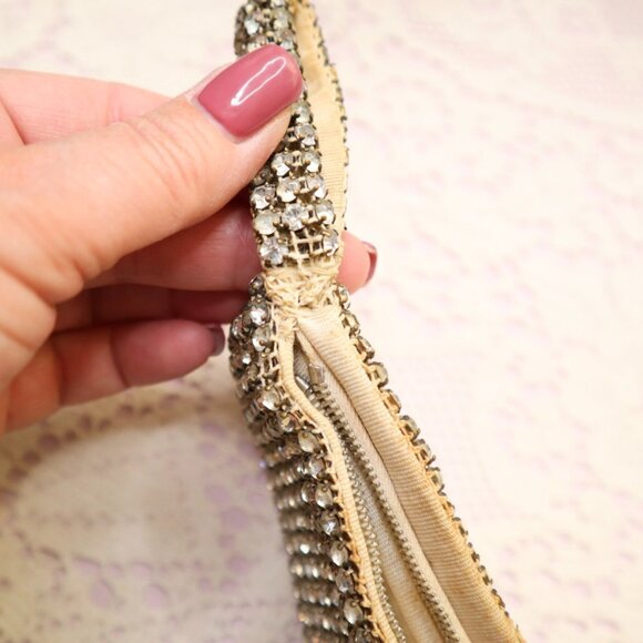 Antique 1920s Art Deco Rhinestone Pouch Czechoslovakia Glamorous Evening Bag Wri - Picture 12 of 13